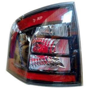 Faro Posterior Ford Edge...