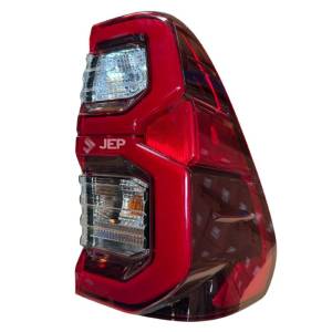 Faro Posterior Toyota Hilux...
